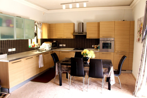 KING's Luxurious stay in Centre