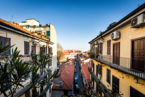 Modern and Pop apartment in the Navigli 
