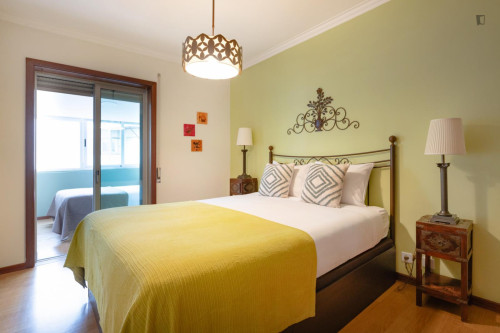 Comfortable 2-bedroom flat in Espinho
