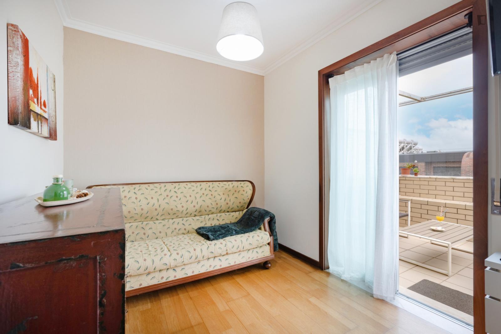  Comfortable 2-Bedroom Flat In Espinho  -  Comfortable 2-bedroom flat in Espinho  - Gallery -  1