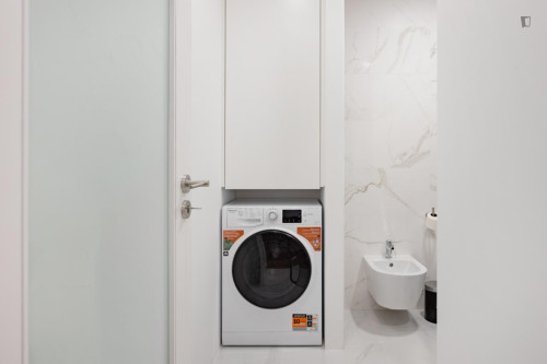 Charming studio close to the Brito Capelo metro station - Gallery - 11