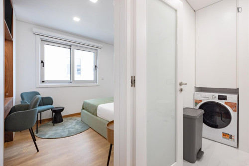 Charming studio close to the Brito Capelo metro station - Gallery - 12