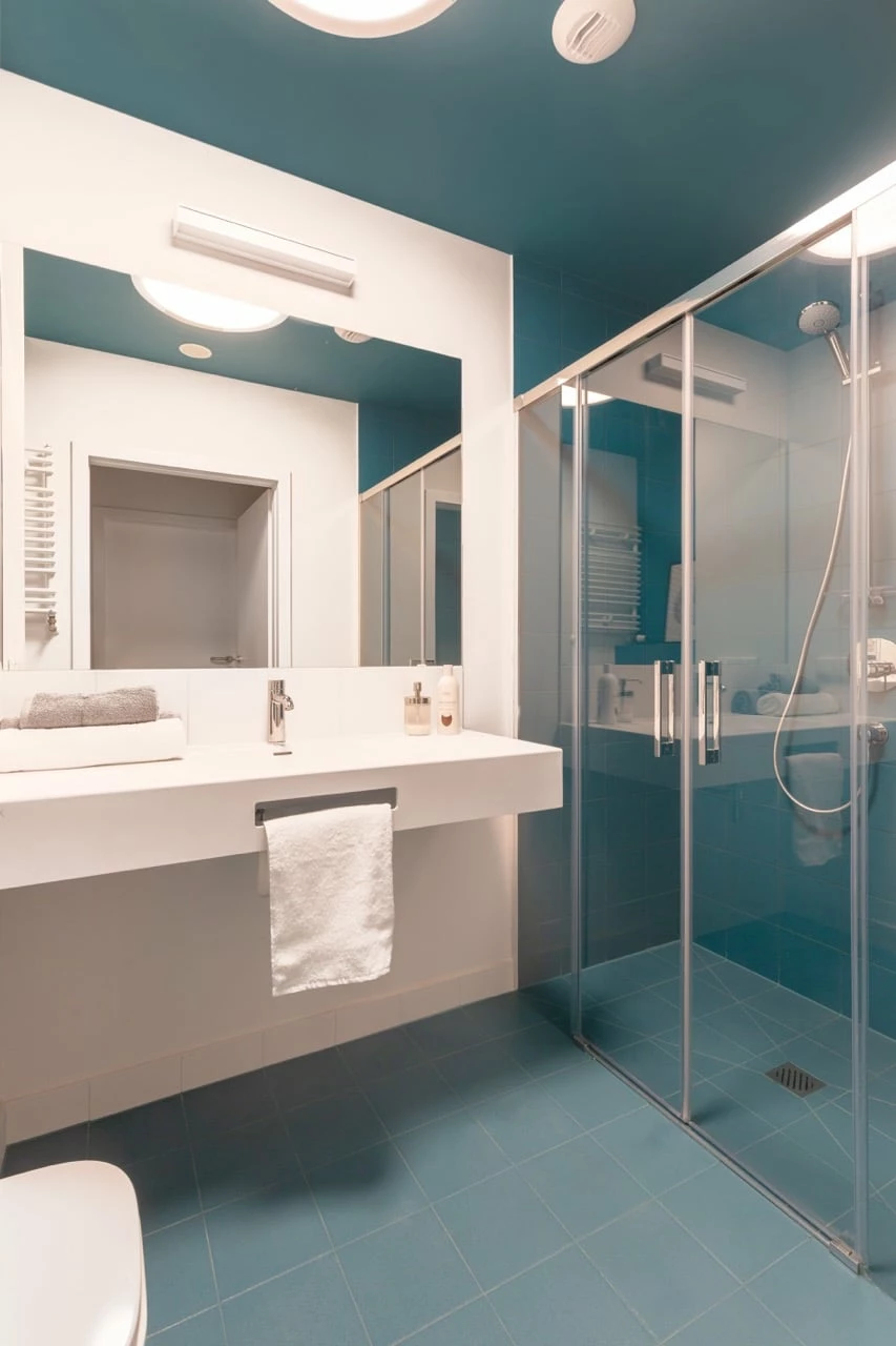 Single 4-Bedroom Apartment  -  Basecamp by Xior Kraków  - Gallery -  4