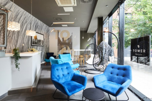 Collegiate Tower - Gallery - 15