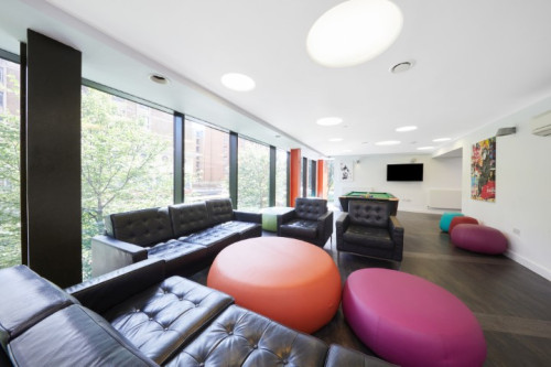 Collegiate Tower - Gallery - 14