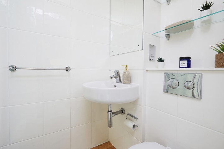 Gold 2-Bed Apartment - Collegiate Tower - Gallery - 2