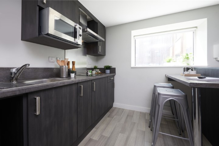  Platinum Studio  -  Collegiate Tower  - Gallery -  1