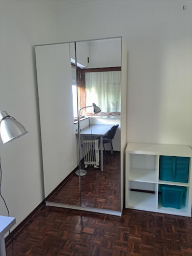 Double bedroom - 5 minutes to Alma Shopping Solum
