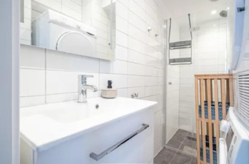 Homely double bedroom in Grünerløkka
