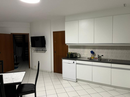 Sublime 3 Bedroom House close to Forest-Est / Vorst-Oost Train Station - Gallery - 38