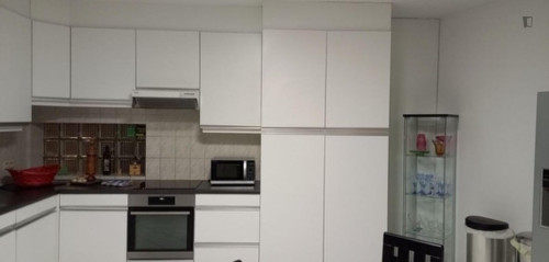 Sublime 3 Bedroom House close to Forest-Est / Vorst-Oost Train Station - Gallery - 29