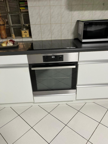 Sublime 3 Bedroom House close to Forest-Est / Vorst-Oost Train Station - Gallery - 33
