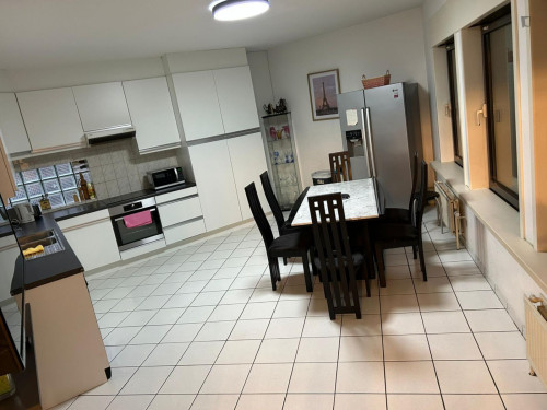 Sublime 3 Bedroom House close to Forest-Est / Vorst-Oost Train Station - Gallery - 36