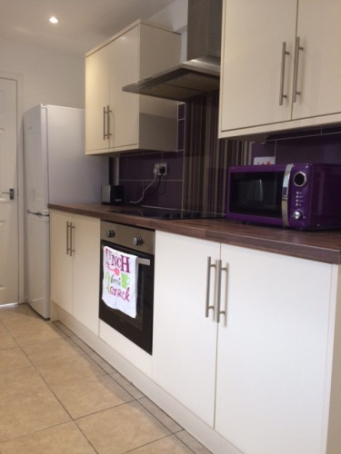 Shared Flat Kitchen