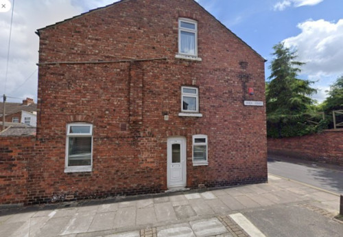 75 Errol Street