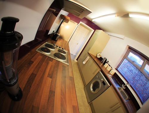  4 Bedrooms - 1 Shared Bathroom  -  76 Glebe Road  - Gallery -  13