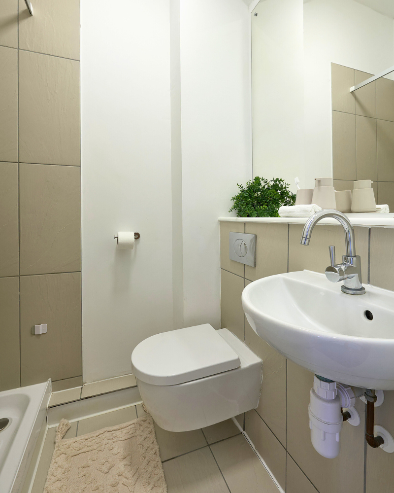  Silver En-Suite  -  The Village at The Viaduct  - Gallery -  5