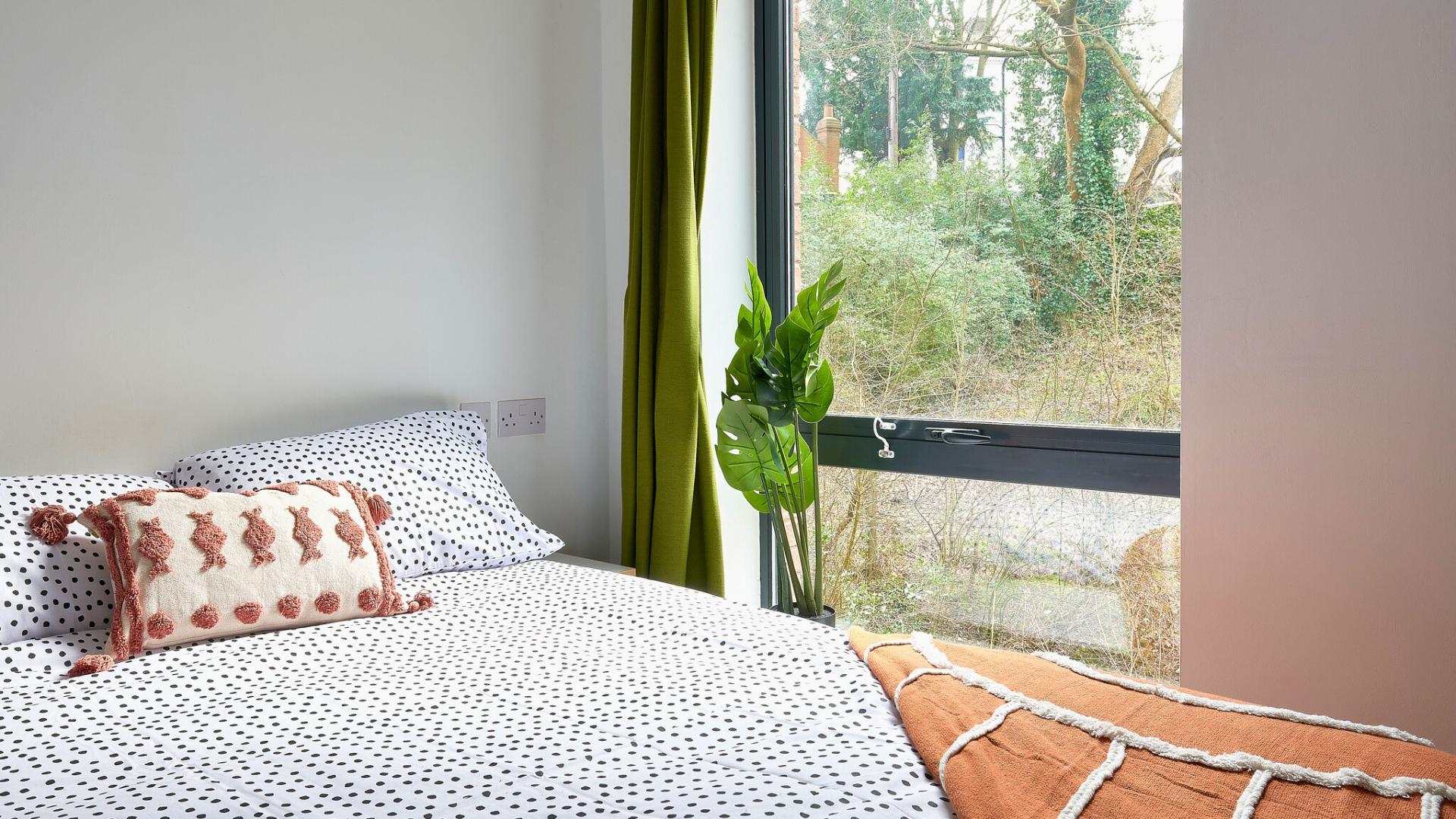 Gold Studio - The Village at The Viaduct - Gallery - 9
