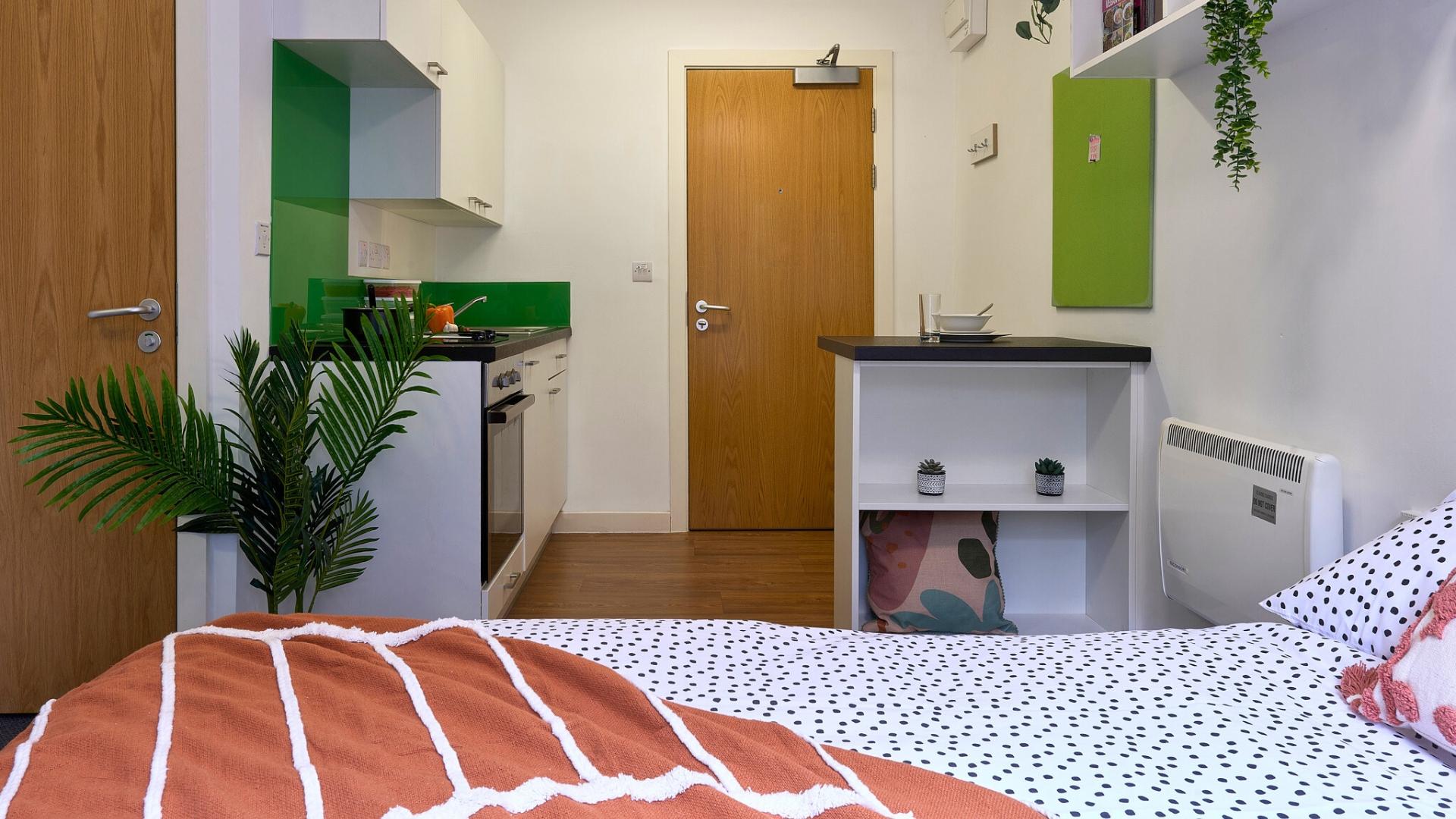 Gold Studio - The Village at The Viaduct - Gallery - 8