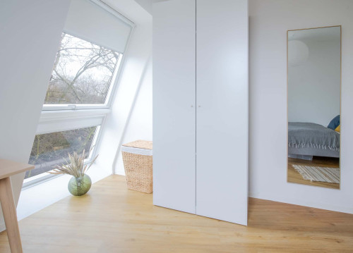 Alfred 12 Room 1 Standard+  - Gallery -  5