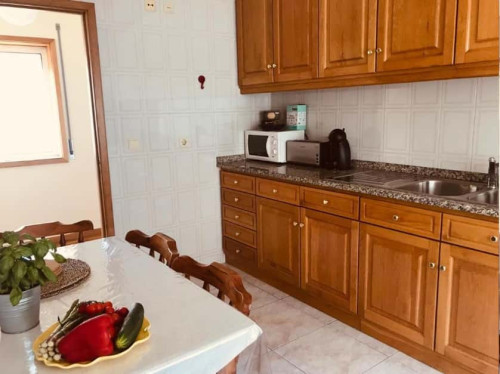 Spacious 3-bedroom apartment in Espinho - Gallery - 6
