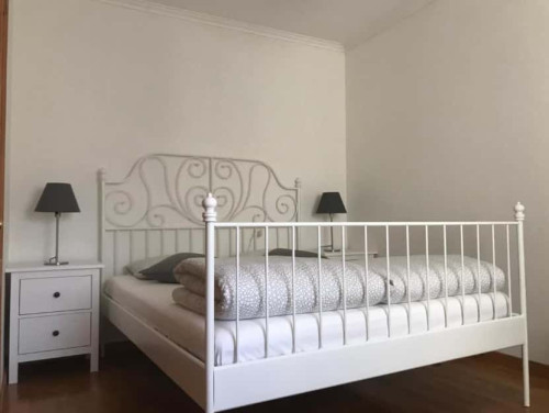 Spacious 3-bedroom apartment in Espinho - Gallery - 16