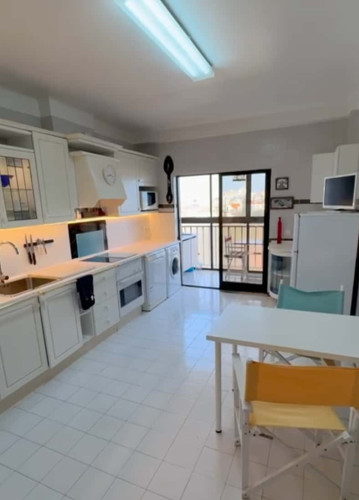 Spacious high floor apartment with sea view in Setubal City Centre - Gallery - 37