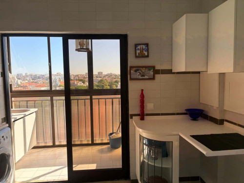 Spacious high floor apartment with sea view in Setubal City Centre - Gallery - 10