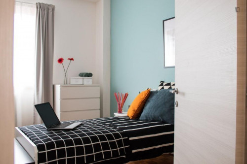 Comfy single bedroom near Facoltà di Ingegneria