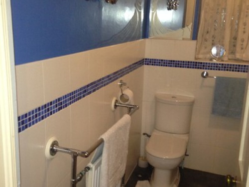 great-location-large-victorian-home-bristol-107539934520250301054405AM