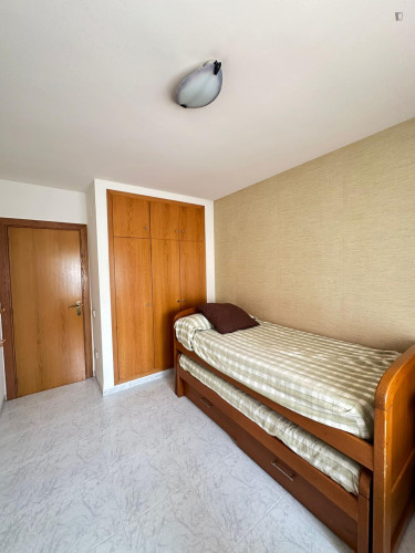 Very nice single bedroom in Castelló de la Plana