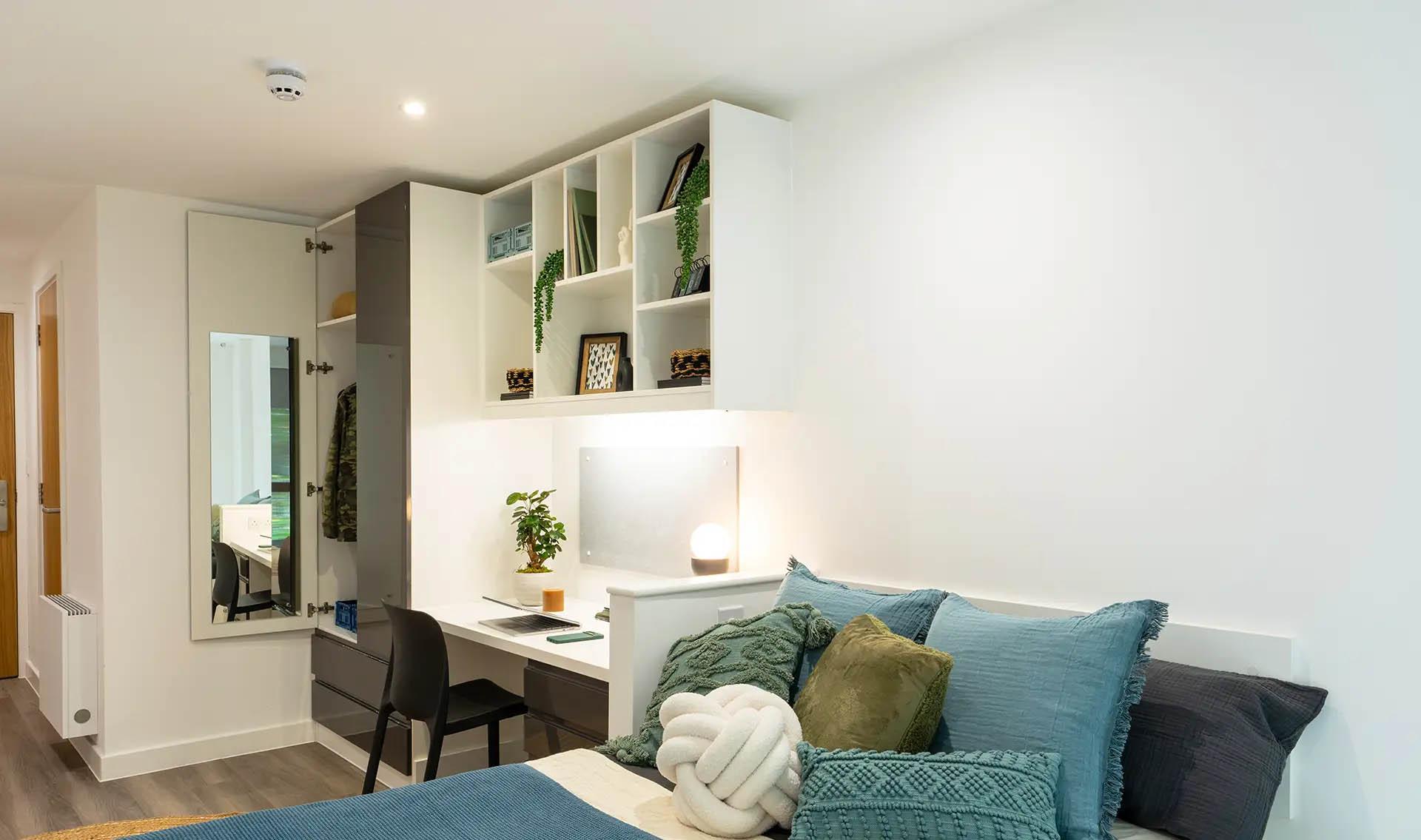  Elite  -  Currus Court  - Gallery -  2