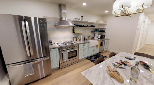 Modern Coliving Apartment in Vibrant Mission Dolores with Local Charm