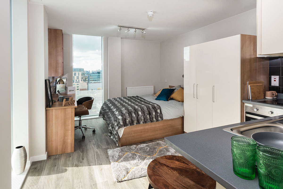  Silver Studio Upper Level  -  Go Britanya -  South Bank Residence  - Gallery -  1