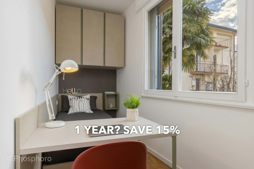 Room in Via Leonardo Emo Capodilista, Padova for 110 m² with 7 bedrooms