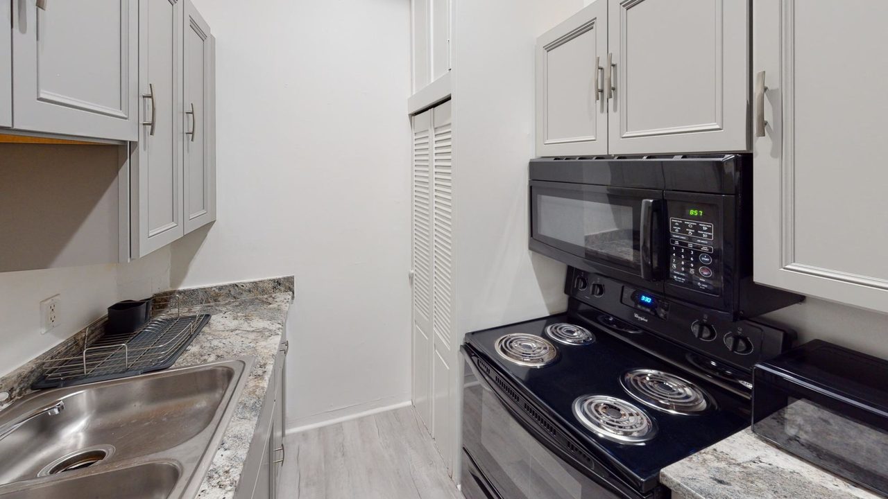 #1345: Fenway - 1 Bedroom (Full) - #1345: Fenway - Gallery - 12