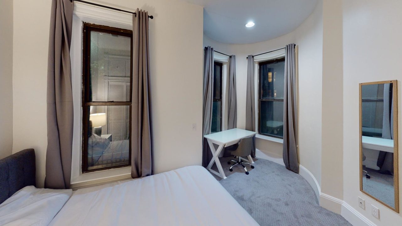 #1345: Fenway - 1 Bedroom (Full) - #1345: Fenway - Gallery - 2
