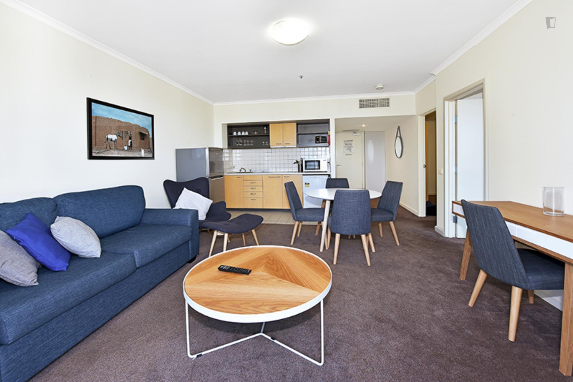 Comfortable 1-bedroom apartment near Fitzroy Gardens
