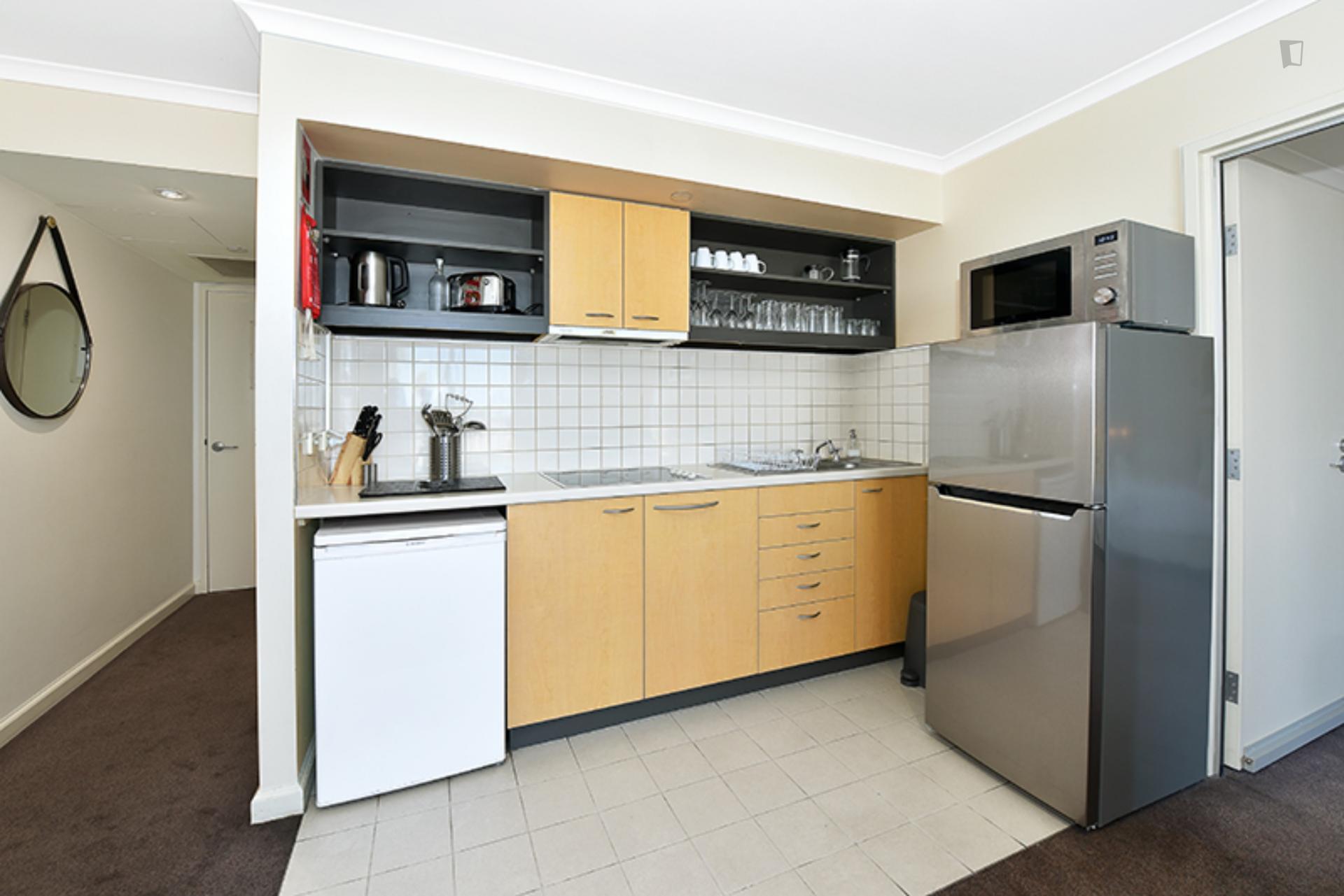 Comfortable 1-bedroom apartment near Fitzroy Gardens