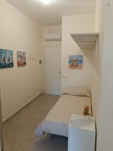 Modern studio with balcony close to Università di Palermo
