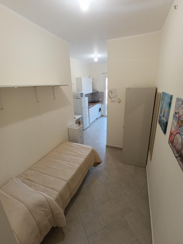 Modern studio with balcony close to Università di Palermo