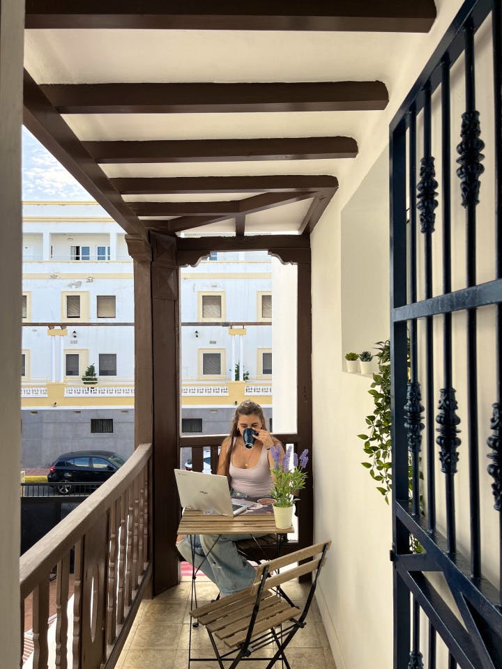  Private Room 2  -  Modern Coliving Villa with Rooftop and Nature in Tranquil Ciudad Jardín  - Gallery -  5
