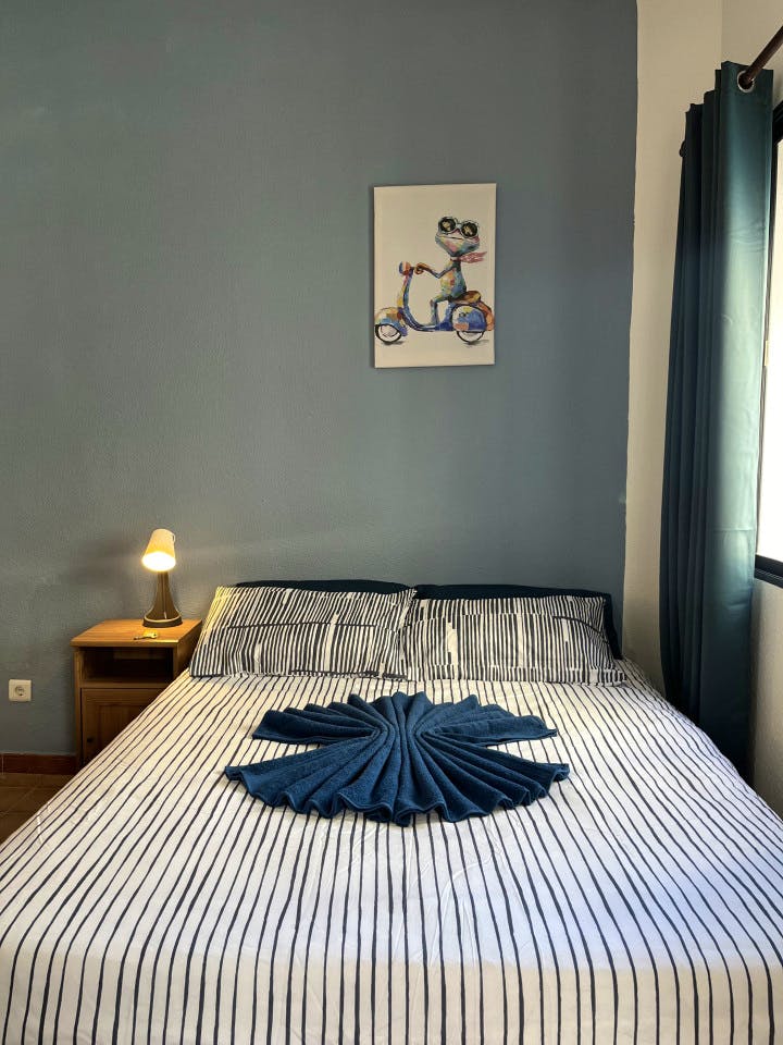  Private Room 2  -  Modern Coliving Villa with Rooftop and Nature in Tranquil Ciudad Jardín  - Gallery -  1