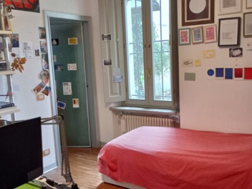 Single room and private bathroom - Gallery - 7