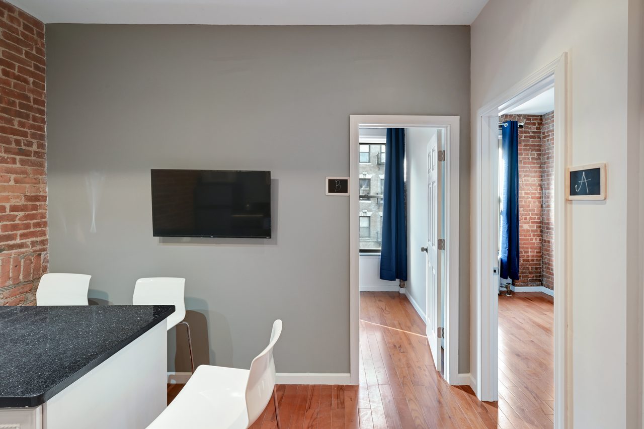  #850: Hell's Kitchen - Full Bedroom B  -  #850: Hell's Kitchen  - Gallery -  7