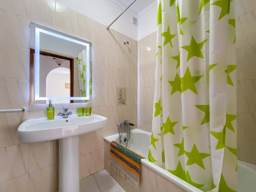 Bright Apartment in Portimão, Algarve (Only Available from October to June)