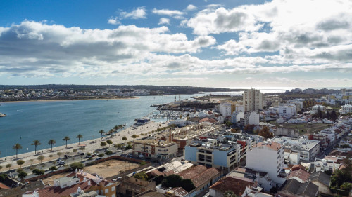 Modern Apartment in Portimão, Algarve (Only Available from October to June)