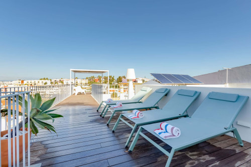 Charming House in Ferragudo, Algarve (Only Available from October to June)