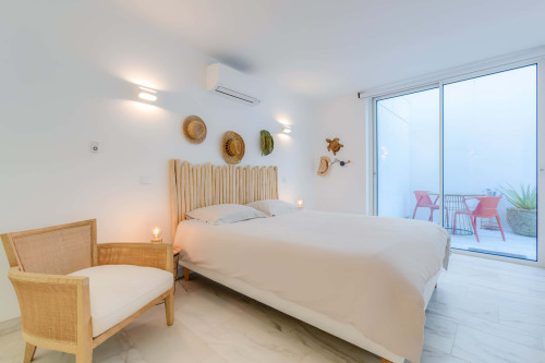 Charming House in Ferragudo, Algarve (Only Available from October to June)