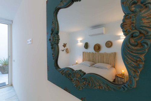 Charming House in Ferragudo, Algarve (Only Available from October to June)